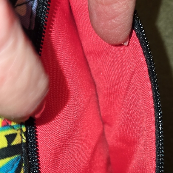 NWOT Vera Bradley Colorful Quilted Women's Wallet - Picture 4 of 13